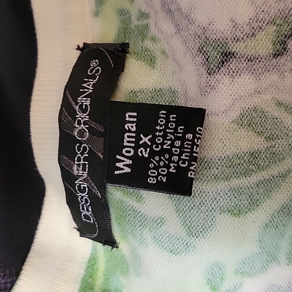 Designers Originals Paisley Design, V-Neck Cardigan, Size 2X - Picture 6 of 9